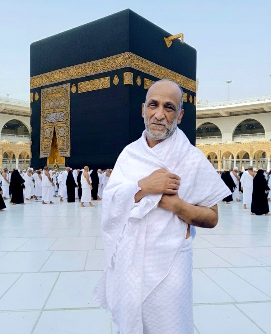 تطبيق ختمة الكترونية صدقة جارية الي الحاج محمد محمد السيد خضر اسألكم الدعاء بالصحة وراحة البال والبركة في العمر