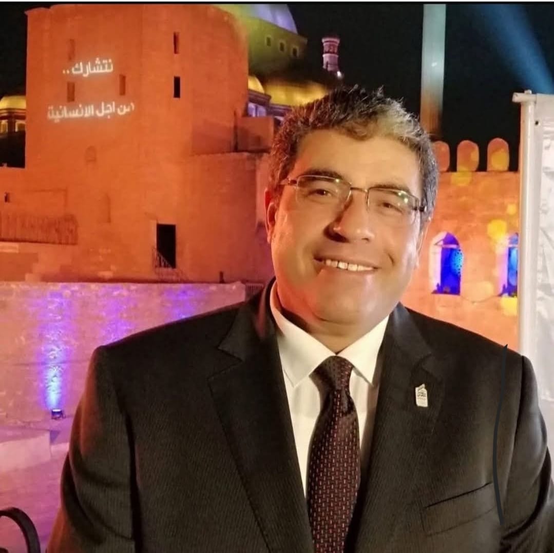 ختمة إلكترونية إلي المغفور له بإذن الله الاستاذ منصور طه احمد عبد اللطيف رحمه الله